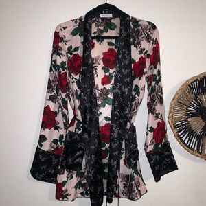 EQUIPMENT THERON ROBE IN COSMETIC PINK BLACK